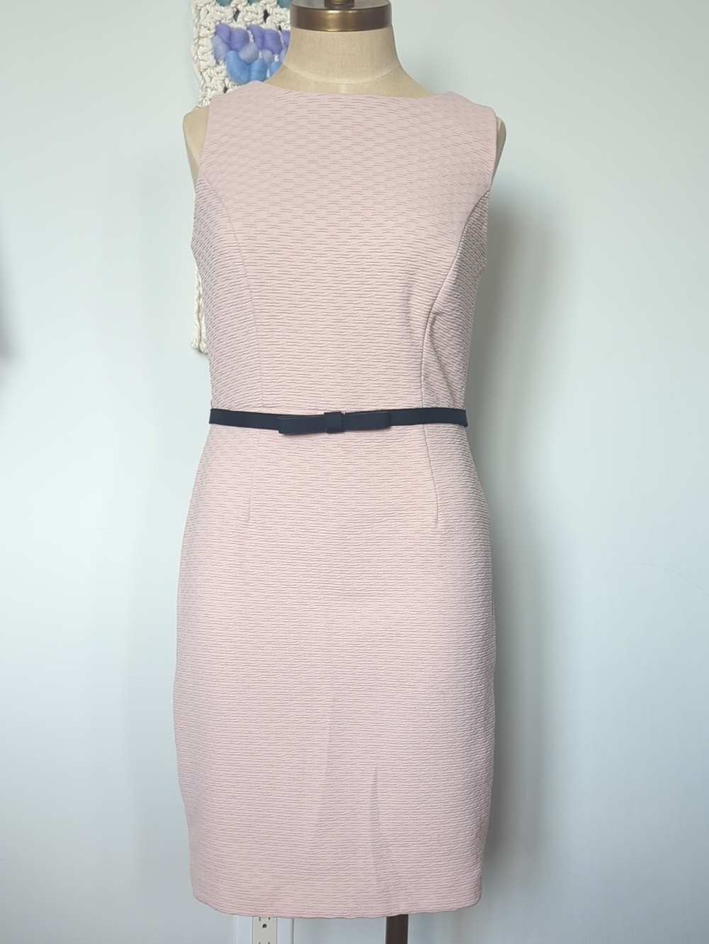 The Limited pale pink sheath dress with belt size 4